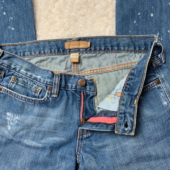 Abercrombie & Fitch Distressed Jeans 4 Short - Picture 4 of 7